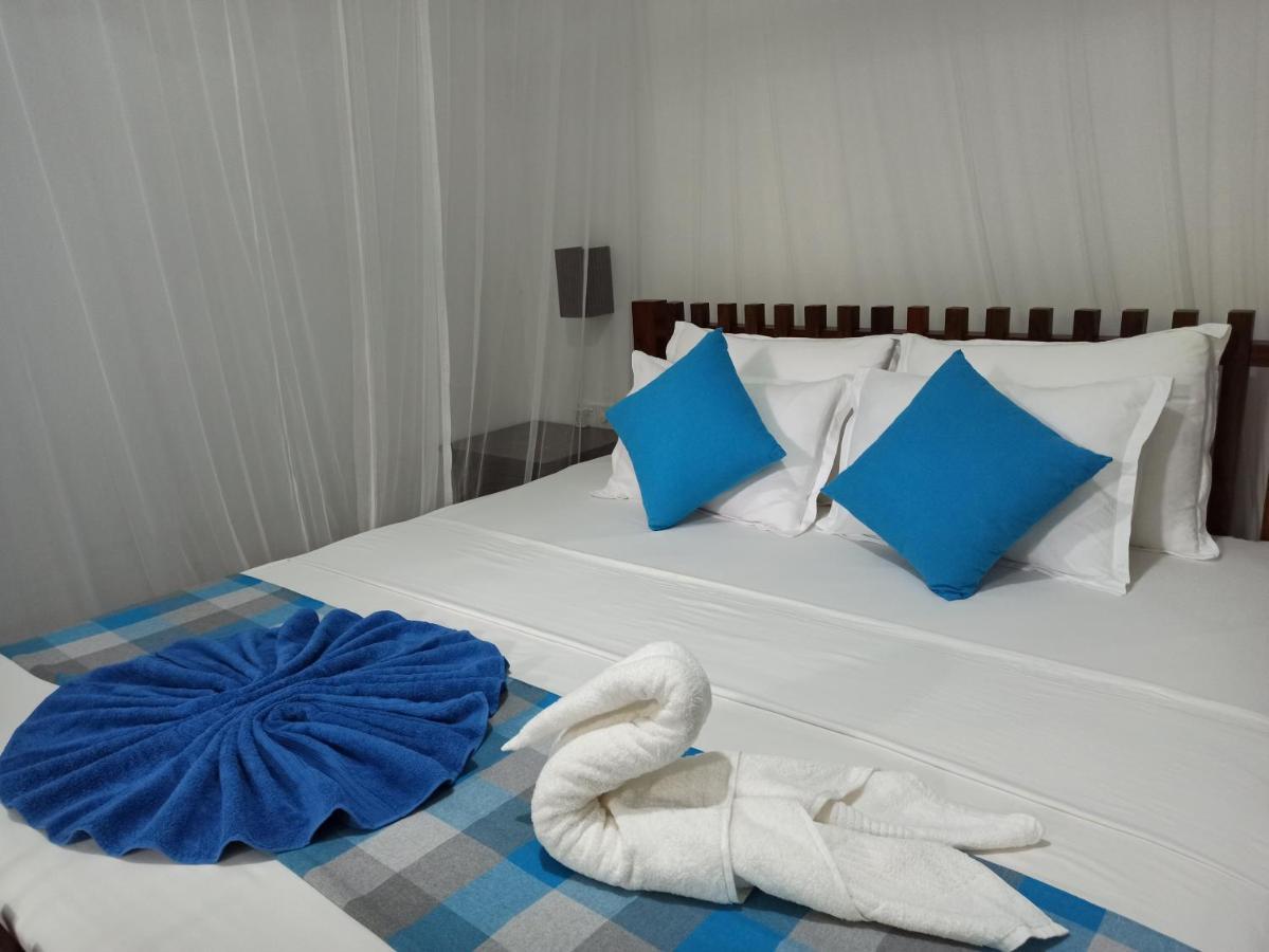 Butterfly Jewel Bed & Breakfast อูนาวาตูนา ภายนอก รูปภาพ