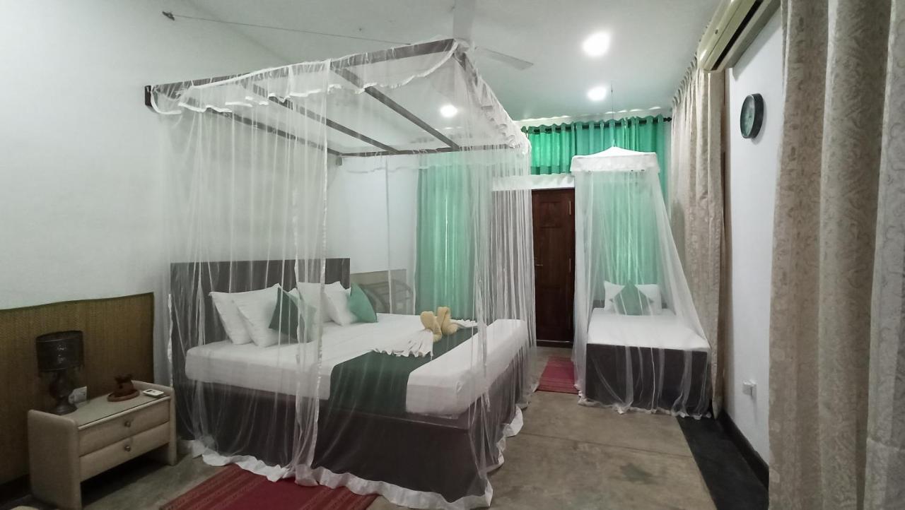 Butterfly Jewel Bed & Breakfast อูนาวาตูนา ภายนอก รูปภาพ