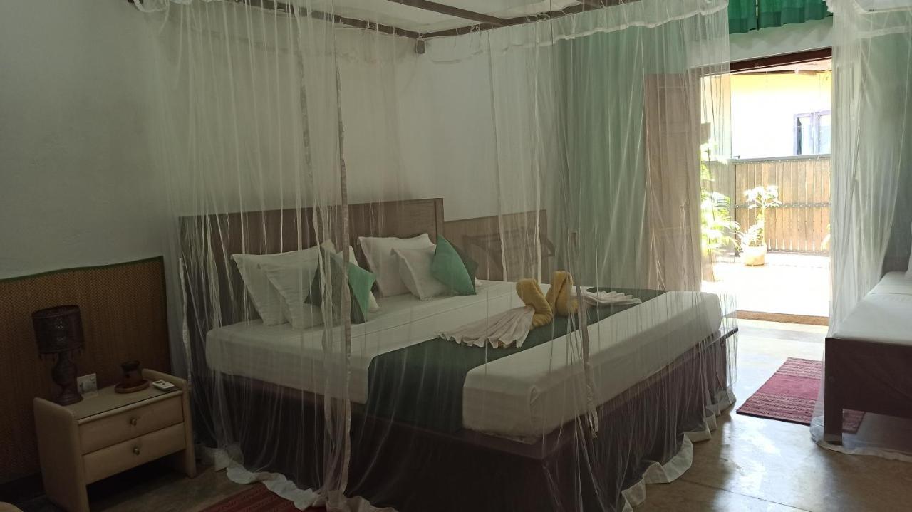 Butterfly Jewel Bed & Breakfast อูนาวาตูนา ภายนอก รูปภาพ