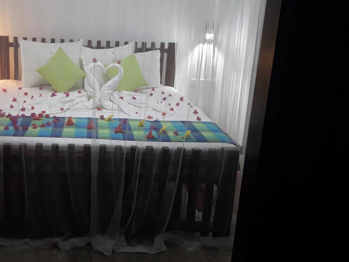 Butterfly Jewel Bed & Breakfast อูนาวาตูนา ภายนอก รูปภาพ