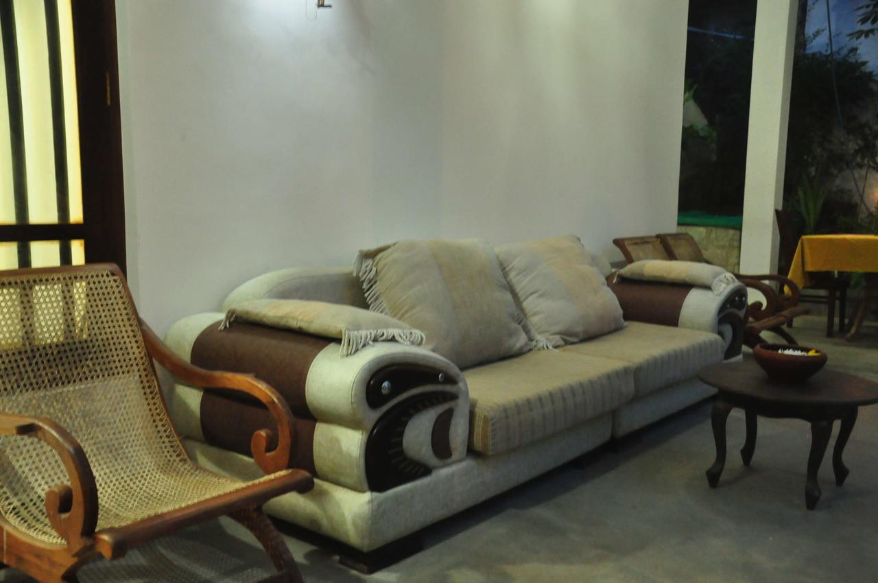 Butterfly Jewel Bed & Breakfast อูนาวาตูนา ภายนอก รูปภาพ