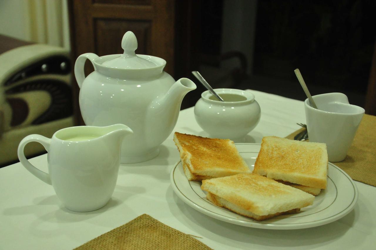 Butterfly Jewel Bed & Breakfast อูนาวาตูนา ภายนอก รูปภาพ
