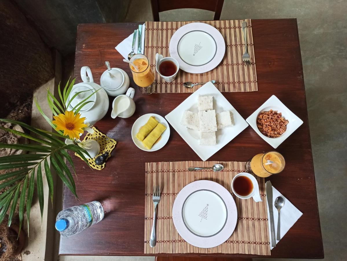 Butterfly Jewel Bed & Breakfast อูนาวาตูนา ภายนอก รูปภาพ